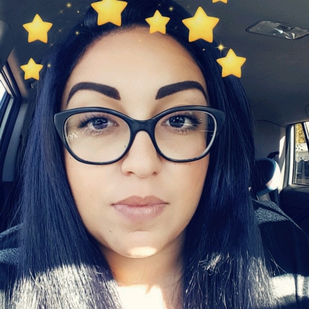 Meet your Posher, Christina